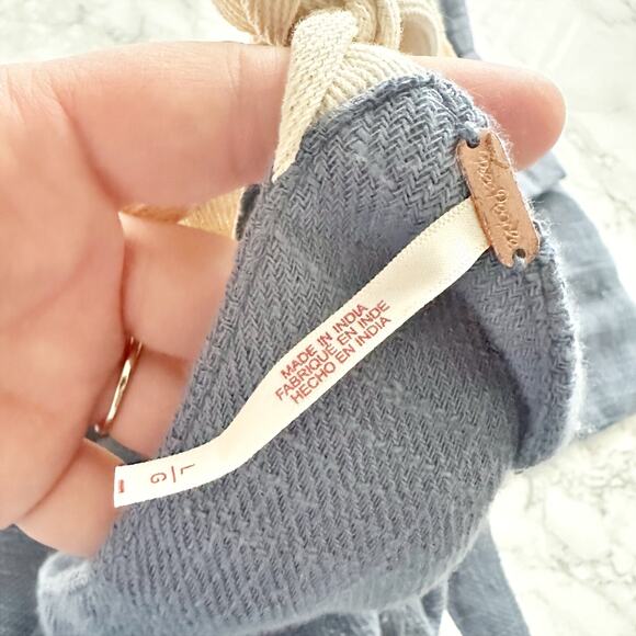 Free‎ People Take Me To Paris Low-Back Vest & Pants Set women’s size large - Picture 11 of 12